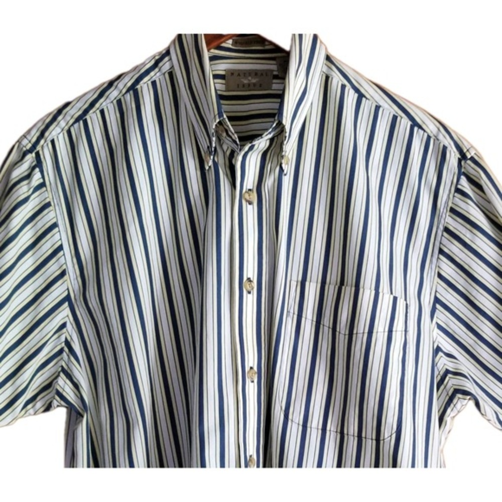 Natural Issue Button Down Short Sleeve Mens Shirt Medium New